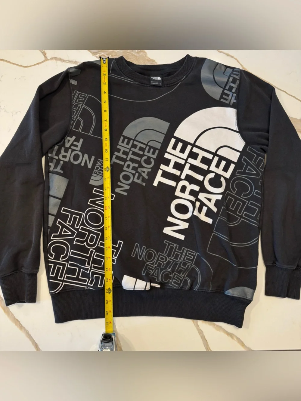 The North Face Logo Graphic Crewneck Sweatshirt Black Men’s Medium
